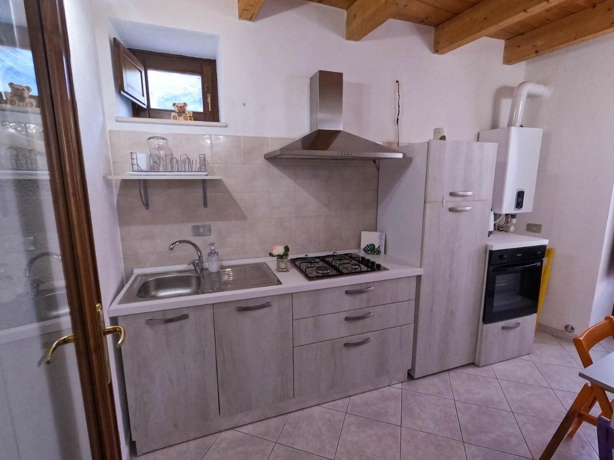 Bed and Breakfast San Domenico House - Centro Storico LʼAquila Exterior foto