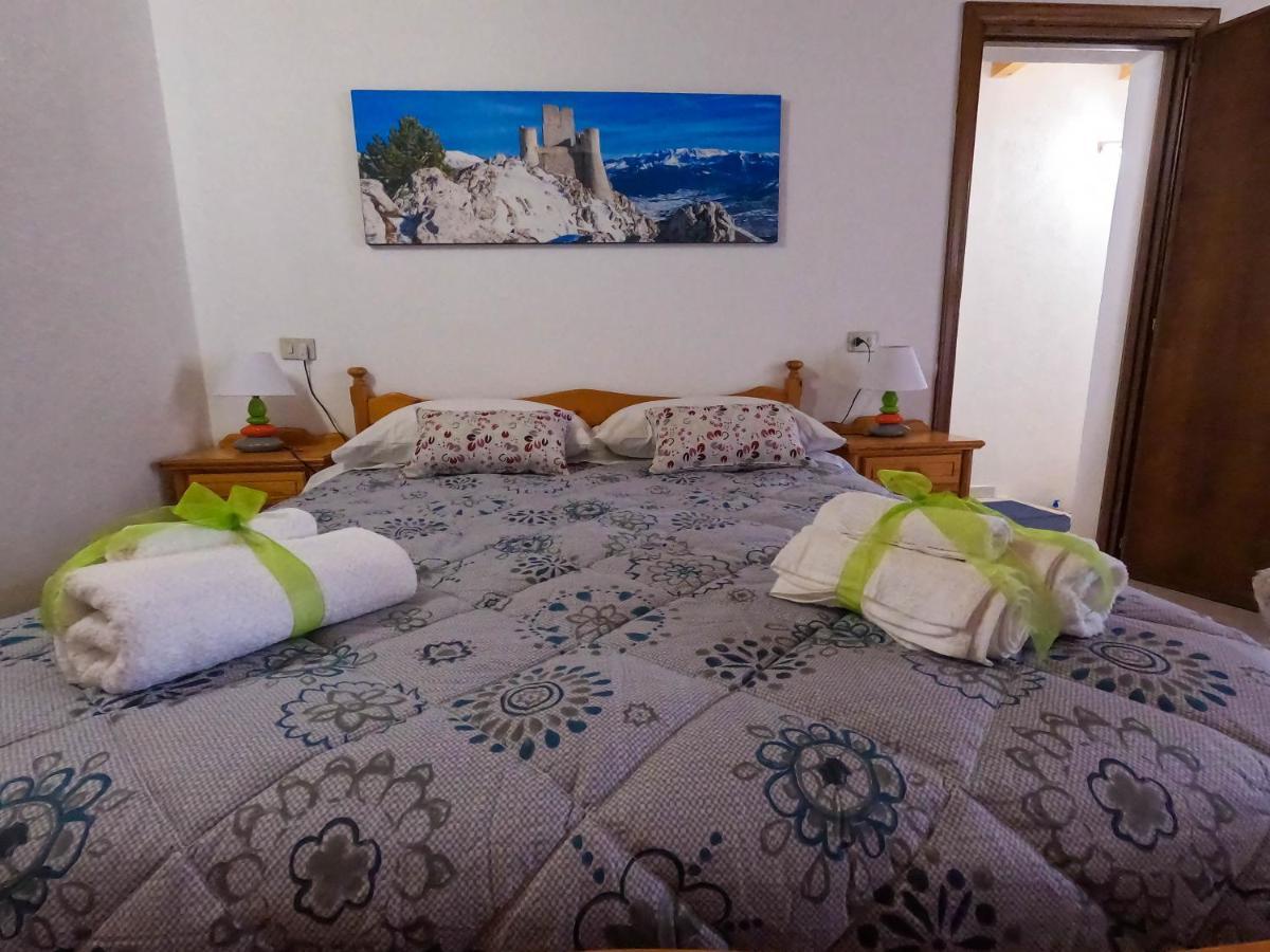 Bed and Breakfast San Domenico House - Centro Storico LʼAquila Exterior foto